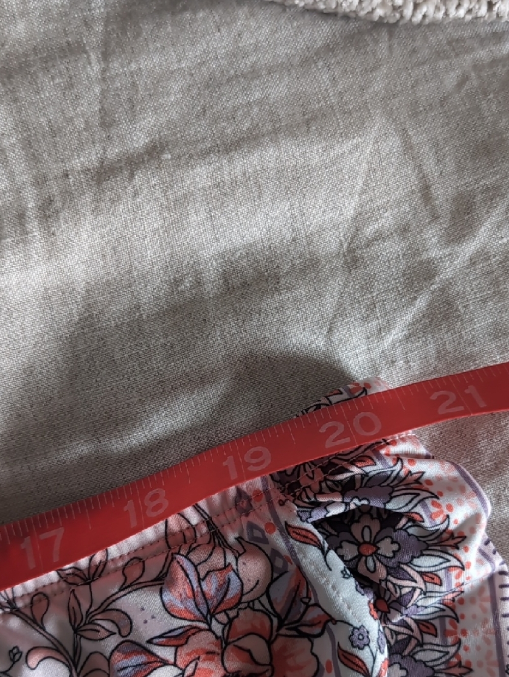 La Vie En Rose Pink and Cream Floral Stripe Pajama Set - Picture 7 of 9